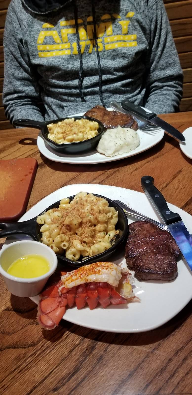 Outback Steakhouse | restaurant | 2825 Geyser Dr, Colorado Springs, CO 80906, USA | 7195278745 OR +1 719-527-8745