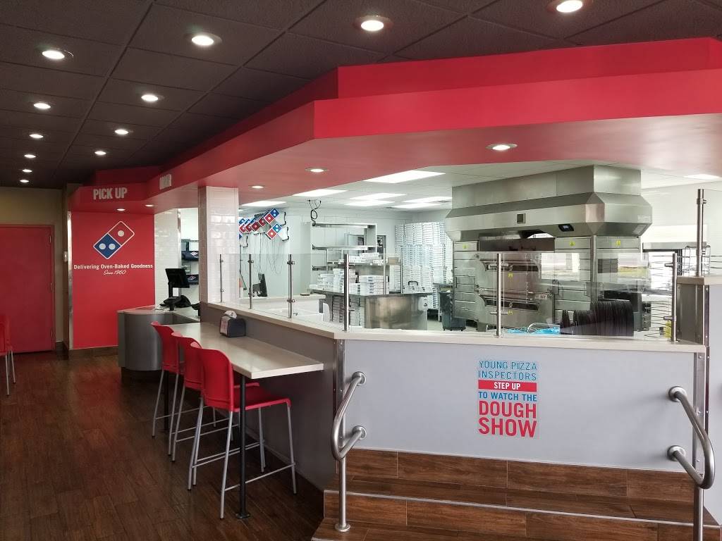 Dominos Pizza | meal delivery | 250 Middle Creek Rd, Sevierville, TN 37862, USA | 8654297777 OR +1 865-429-7777