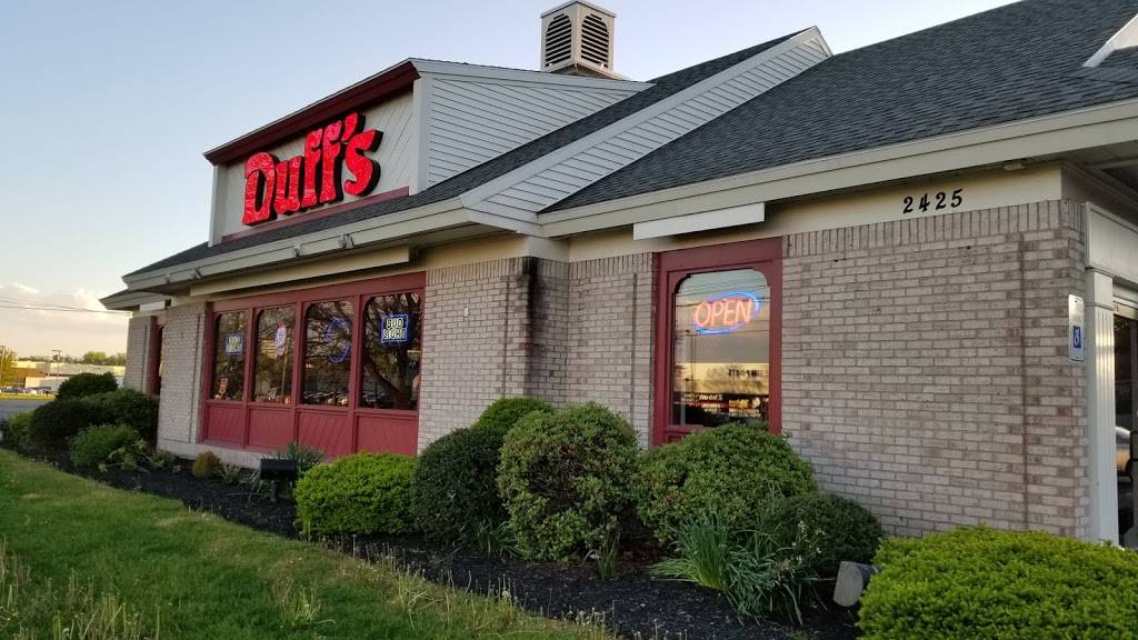 Duffs Famous Wings | restaurant | 2425 W Henrietta Rd, Rochester, NY 14623, USA | 5854917272 OR +1 585-491-7272