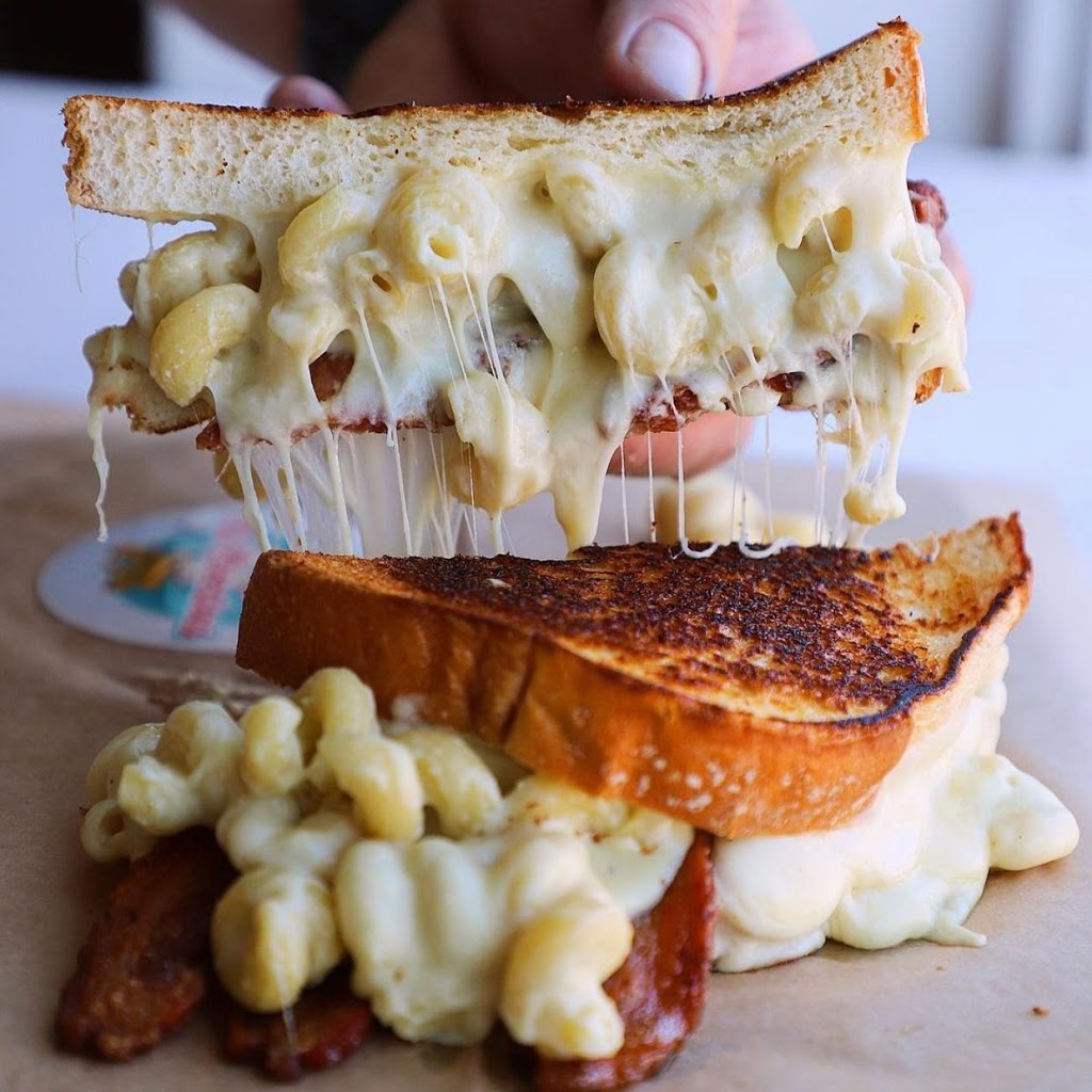 Ms. Cheezious | restaurant | 7418 Biscayne Blvd, Miami, FL 33138, USA | 3059894019 OR +1 305-989-4019