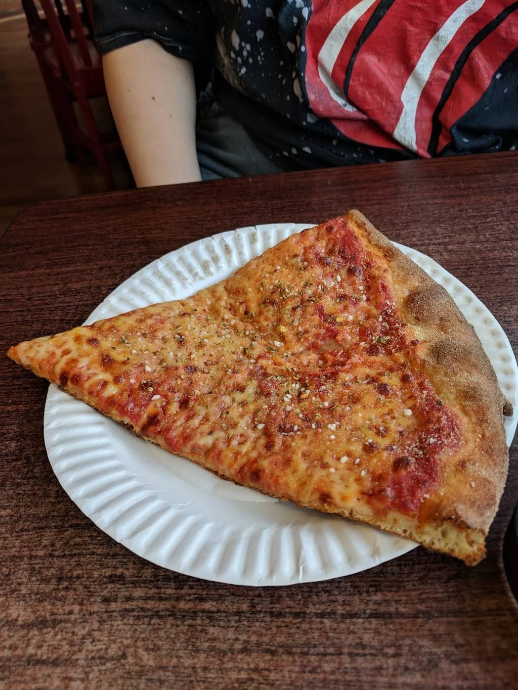 Schoolhouse Pizza | meal delivery | 3 School St, Quincy, MA 02169, USA | 6177444811 OR +1 617-744-4811