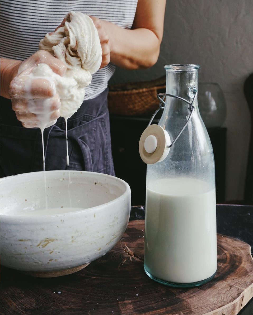 Haus Mylk | restaurant | 5633 Airport Way S, Seattle, WA 98108, USA | 2062574787 OR +1 206-257-4787