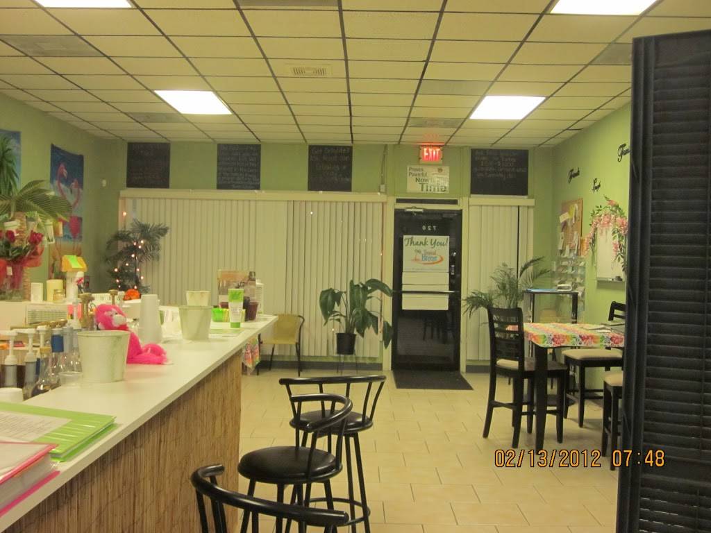 Tropical Breeze Nutrition Club | restaurant | 720 E U.S. Hwy 377, Granbury, TX 76048, USA | 8172332869 OR +1 817-233-2869