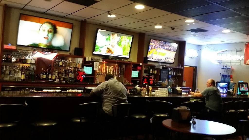 Shooters Sports Bar & Grill Hemet | restaurant | 121 E Florida Ave, Hemet, CA 92543, USA | 9519292223 OR +1 951-929-2223