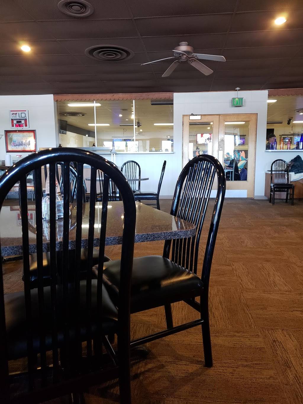 Kats Alley and Tomahawk Lanes | restaurant | 2915 S Slocum Rd, Ravenna, MI 49451, USA | 2318532275 OR +1 231-853-2275