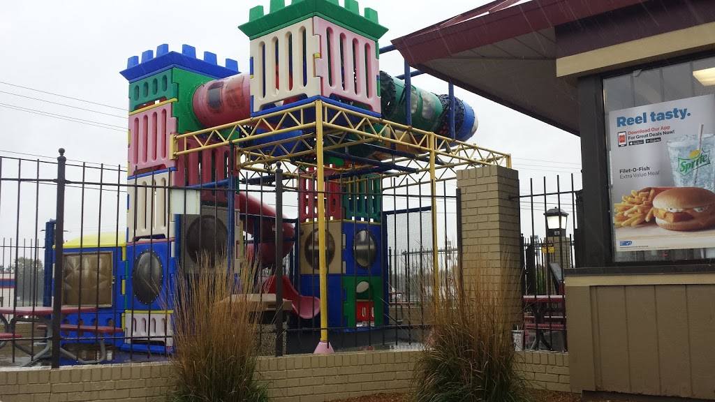 McDonalds | cafe | 1001 Spartan Dr, Columbia City, IN 46725, USA | 2602444515 OR +1 260-244-4515