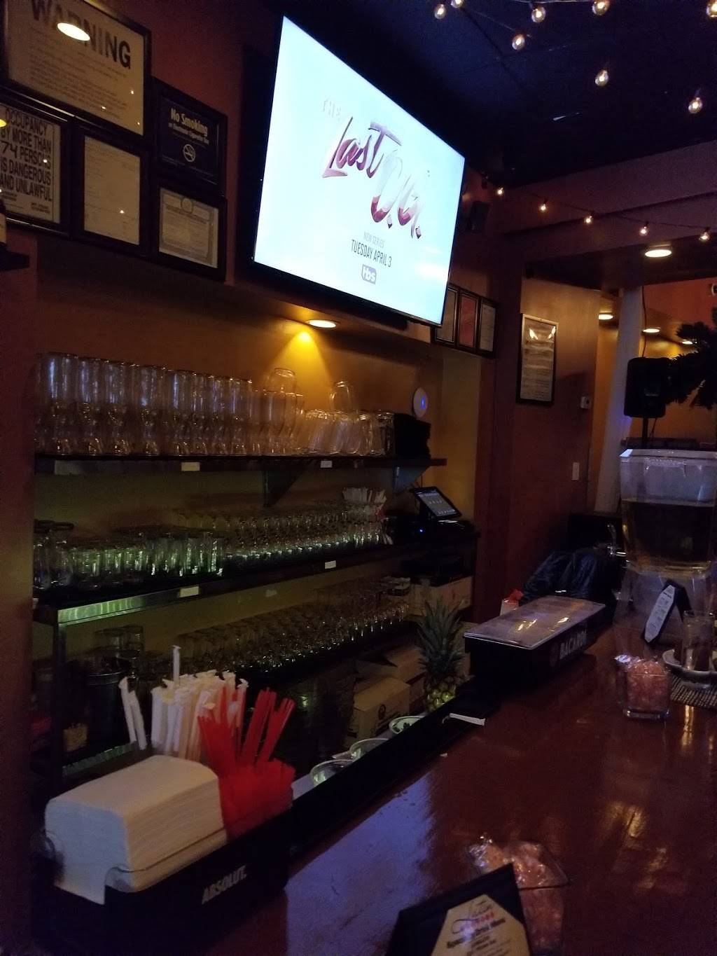 Latin Kitchen | restaurant | 3841 E Tremont Ave, The Bronx, NY 10465, USA | 7188925000 OR +1 718-892-5000