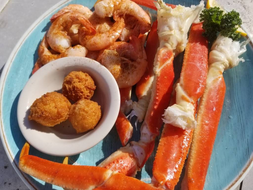 The Foxy Fish | restaurant | 28976 Three Notch Rd, Mechanicsville, MD 20659, USA | 3018844235 OR +1 301-884-4235