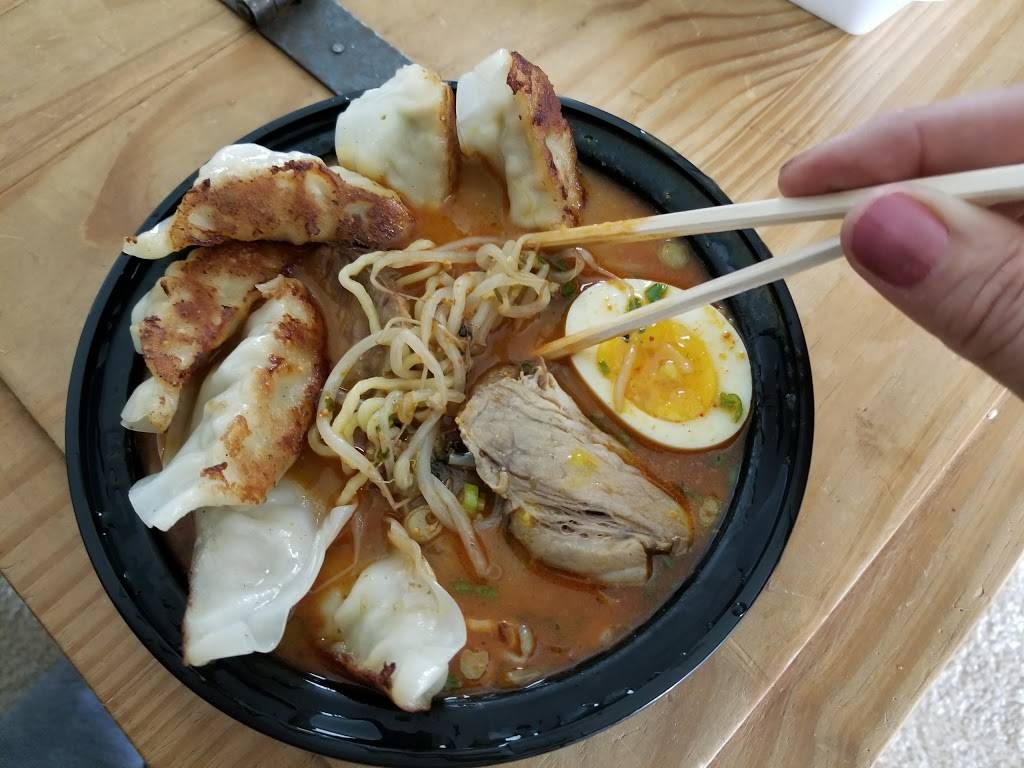 Ramen Ray | restaurant | 5628 E 71st St, Indianapolis, IN 46220, USA | 3172887120 OR +1 317-288-7120