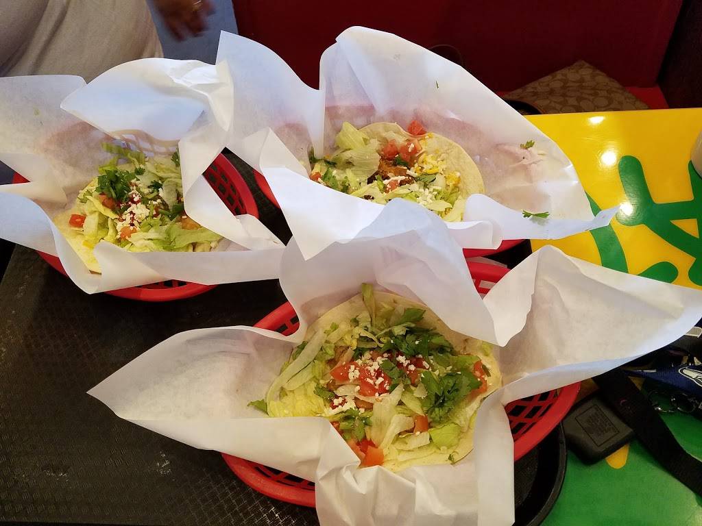 Fuzzys Taco Shop | restaurant | 1125 E Farm to Market Rd 544 Suite 100, Wylie, TX 75098, USA | 9724294500 OR +1 972-429-4500