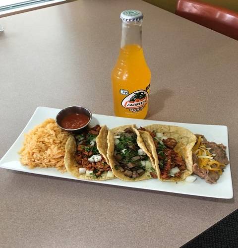 Pacos Tacos | restaurant | 135 W Main St, Stoughton, WI 53589, USA | 6084928552 OR +1 608-492-8552