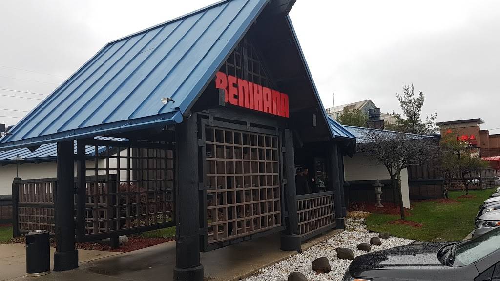 Benihana | restaurant | 747 Butterfield Rd, Lombard, IL 60148, USA | 6305714440 OR +1 630-571-4440