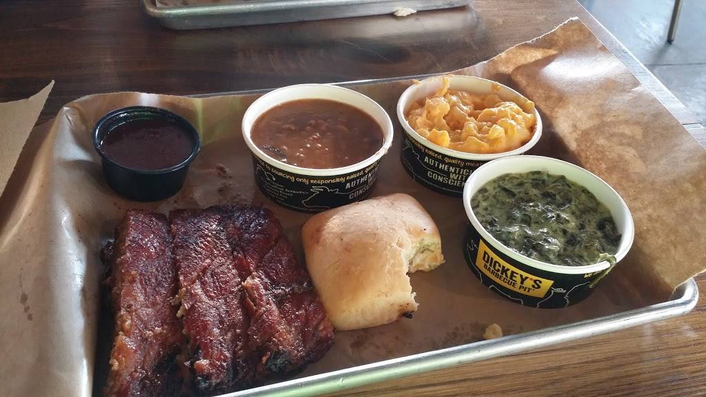 Dickeys Barbecue Pit | restaurant | 12620 Day St, Moreno Valley, CA 92553, USA | 9516531340 OR +1 951-653-1340