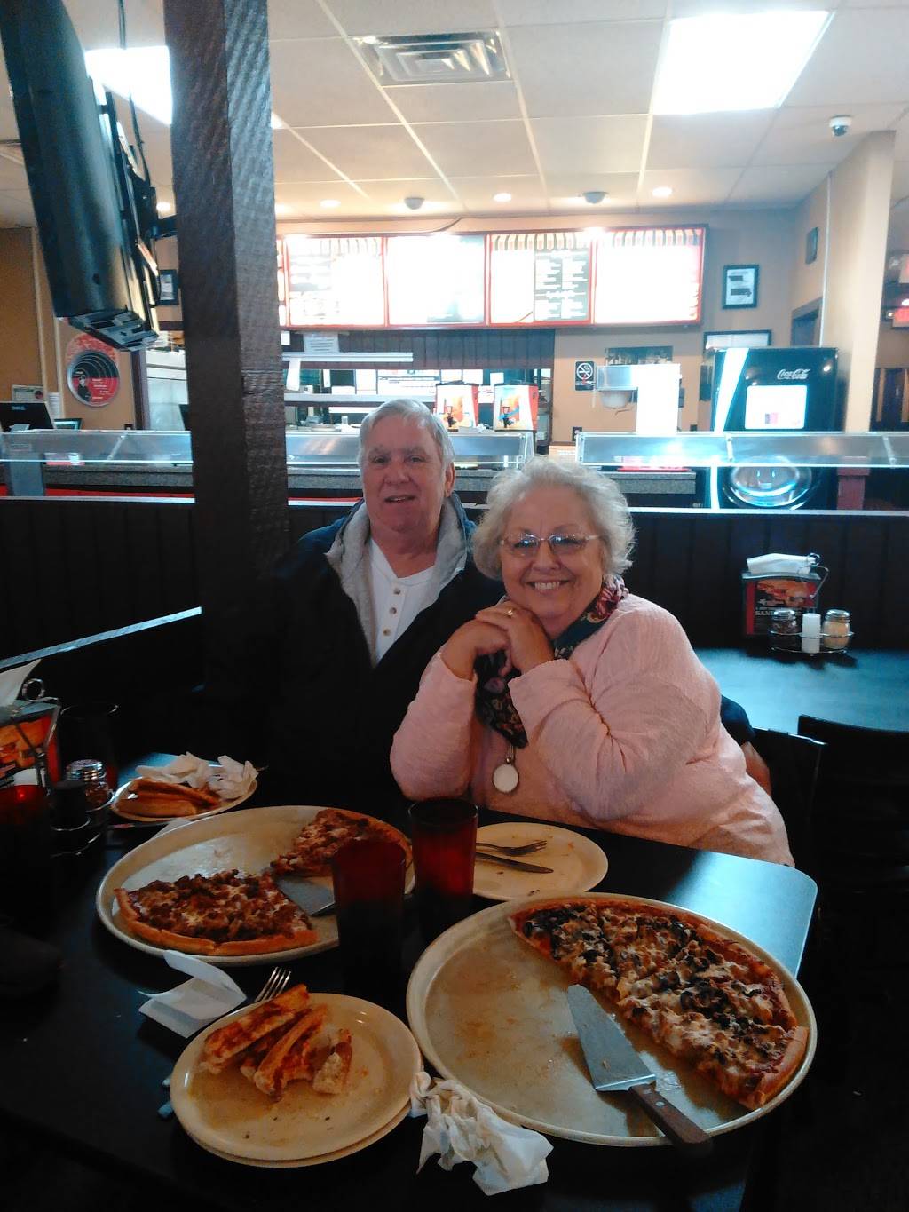 Godfathers Pizza | meal delivery | 791 N Westwood Blvd, Poplar Bluff, MO 63901, USA | 5736861420 OR +1 573-686-1420