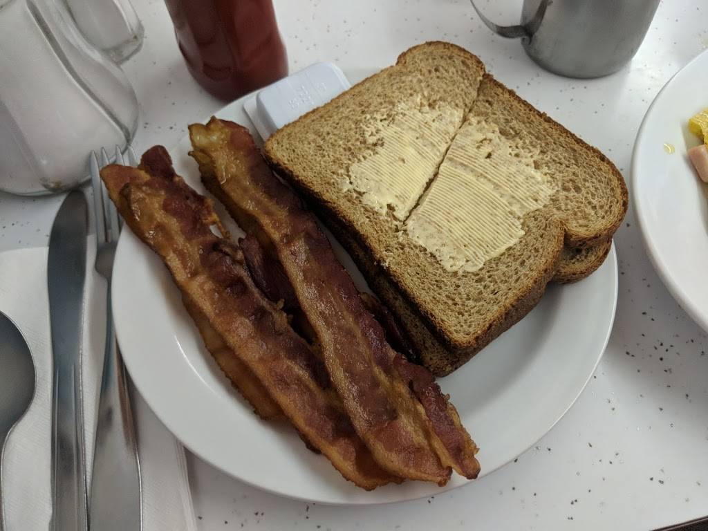 Anns Doughnut Coffee Shop | cafe | 4488 Mission St, San Francisco, CA 94112, USA | 4153341761 OR +1 415-334-1761