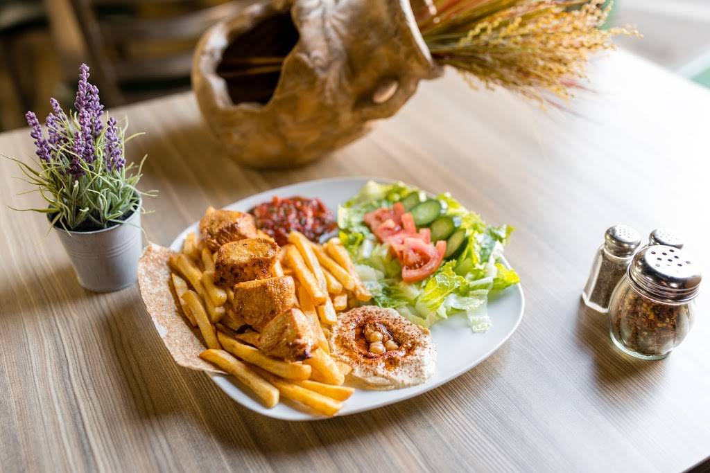 Lucky 7 Pizza | meal delivery | 440 W Broadway ste a, Glendale, CA 91204, USA | 7477775757 OR +1 747-777-5757