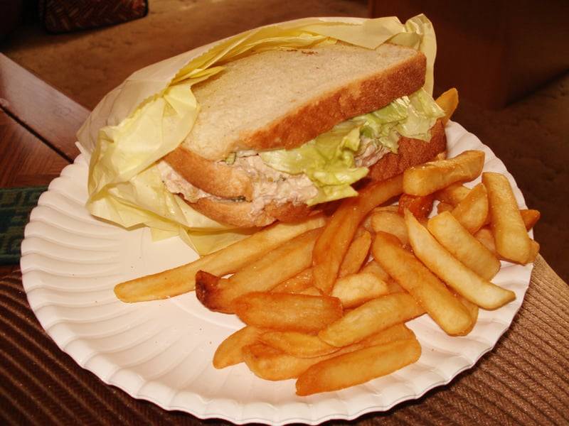 Classic Burger | restaurant | 622 Torrance Blvd, Redondo Beach, CA 90277, USA | 3103162224 OR +1 310-316-2224