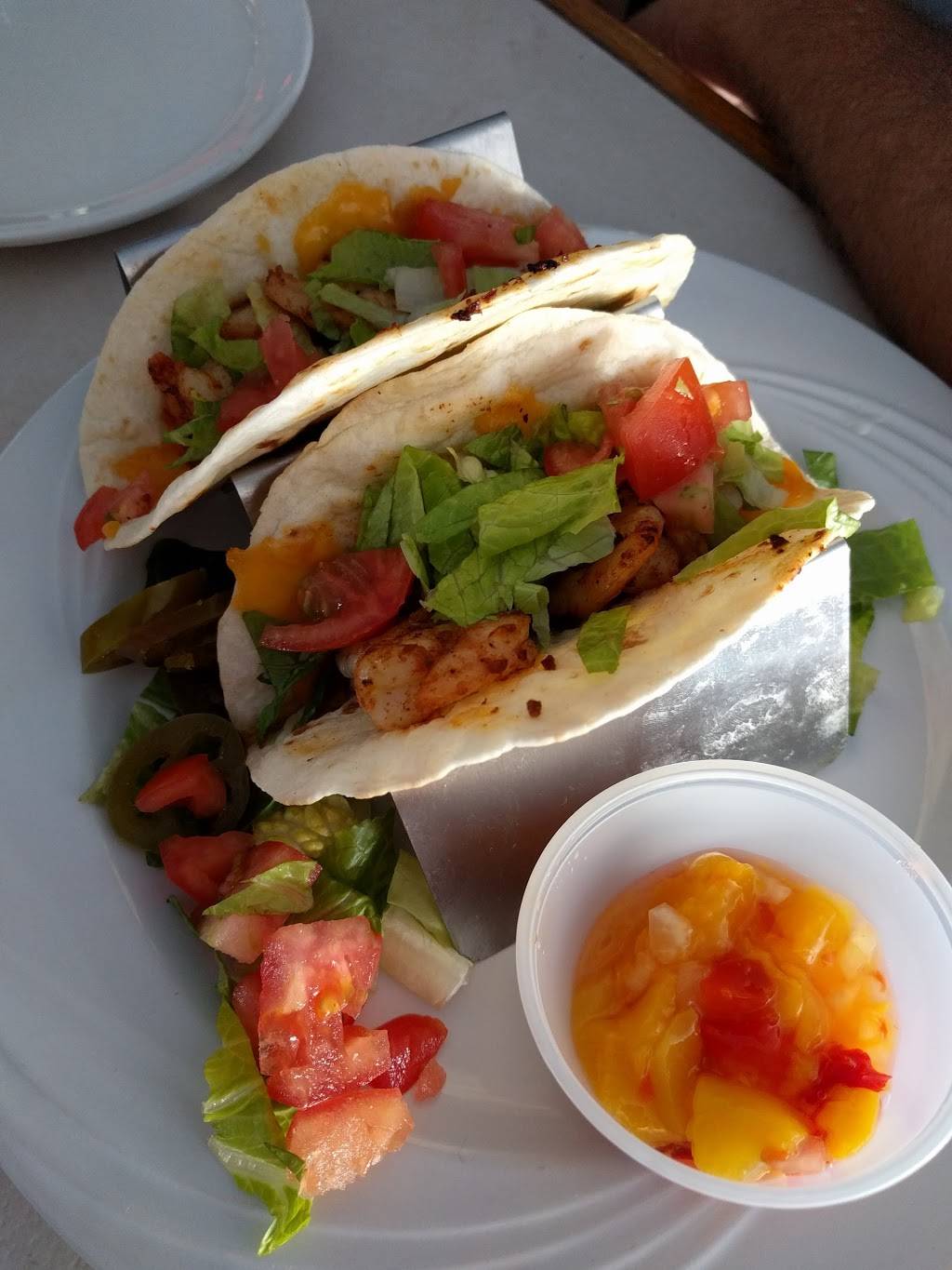 The Blue Parrott | restaurant | 85 Corey Cir, St Pete Beach, FL 33707, USA | 7273689619 OR +1 727-368-9619