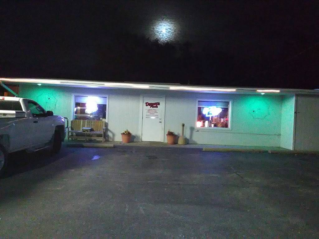 Dennys Place | restaurant | 735 Old Lincoln Hwy, Crescent, IA 51526, USA | 7125453919 OR +1 712-545-3919