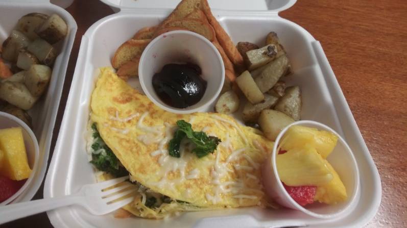 Upper Darbys Family Restaurant | restaurant | 707 Long Ln, Upper Darby, PA 19082, USA | 4844612419 OR +1 484-461-2419