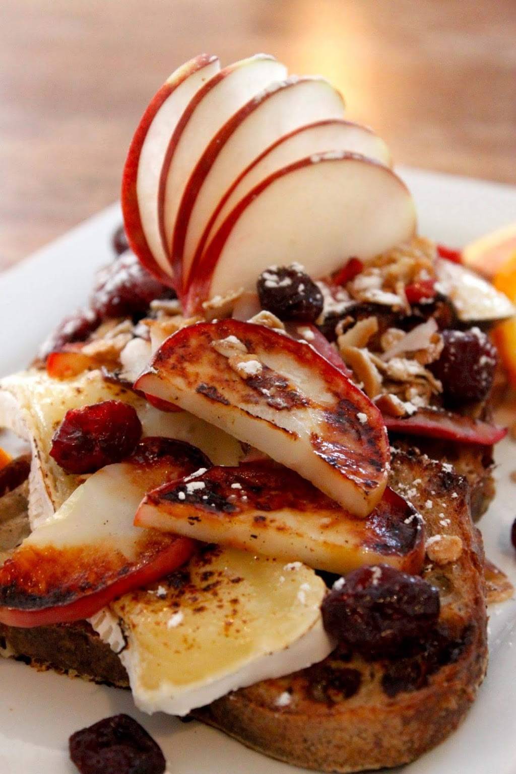 Le Toasteur Villeray | restaurant | 767 Rue Villeray, Montréal, QC H2R 1J2, Canada | 5147596377 OR +1 514-759-6377