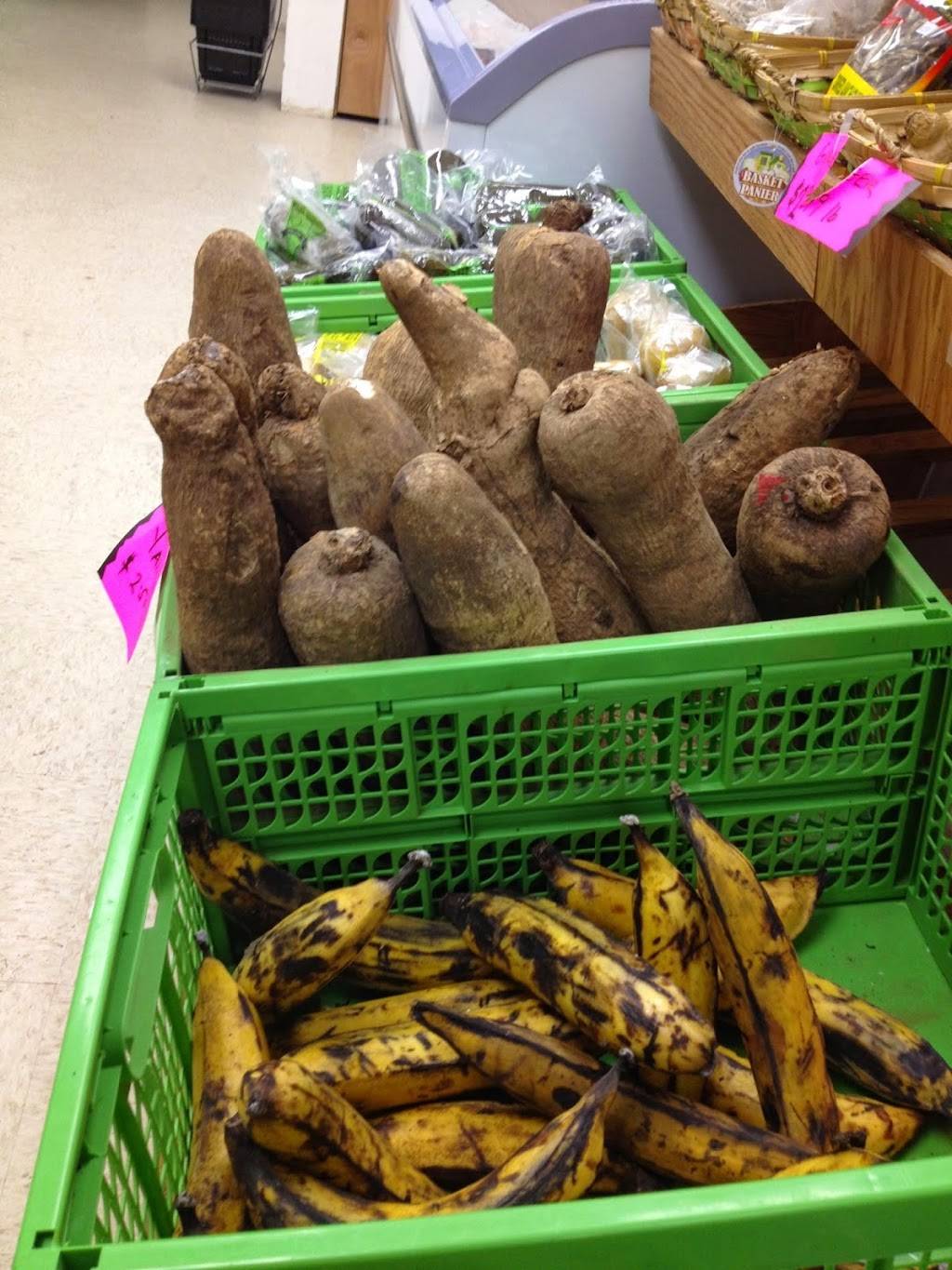 African Queens Market * African & Caribbean Grocery | restaurant | 491 Campbell Ave, West Haven, CT 06516, USA | 2039310799 OR +1 203-931-0799