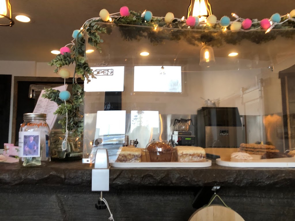 Opal Sage Bakery & Deli | restaurant | 86861 Christmas Valley Hwy, Christmas Valley, OR 97641, USA | 5415763058 OR +1 541-576-3058