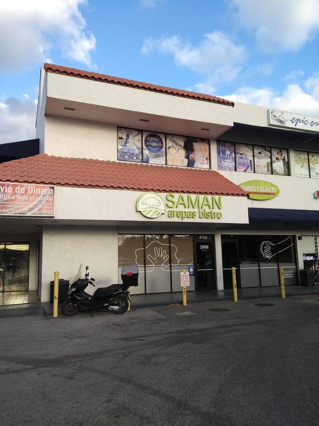 Saman Arepas | restaurant | 4709 NW 79th Ave, Doral, FL 33166, USA | 7863911297 OR +1 786-391-1297