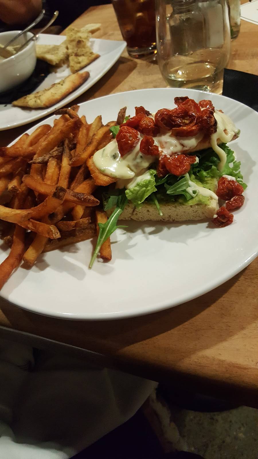 56 Kitchen | restaurant | 1433 Som Center Rd, Mayfield Heights, OH 44124, USA | 4406845600 OR +1 440-684-5600