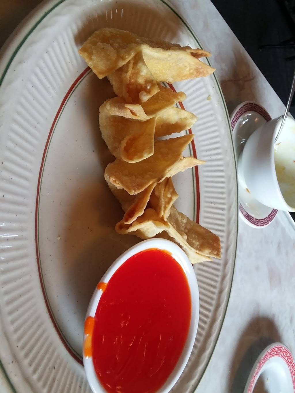 South China Restaurant | restaurant | 811 Riverview Dr, Kalamazoo, MI 49048, USA | 2693822323 OR +1 269-382-2323