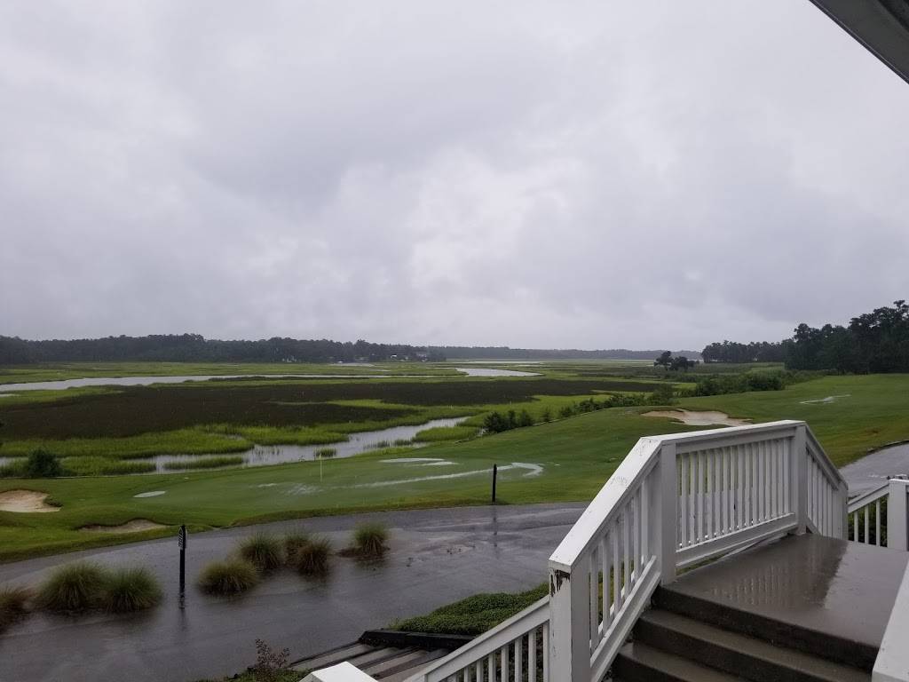 Rivers Edge Golf Club Grill | restaurant | 2000 Arnold Palmer Dr, South Brunswick, NC 28470, USA | 9107542454 OR +1 910-754-2454