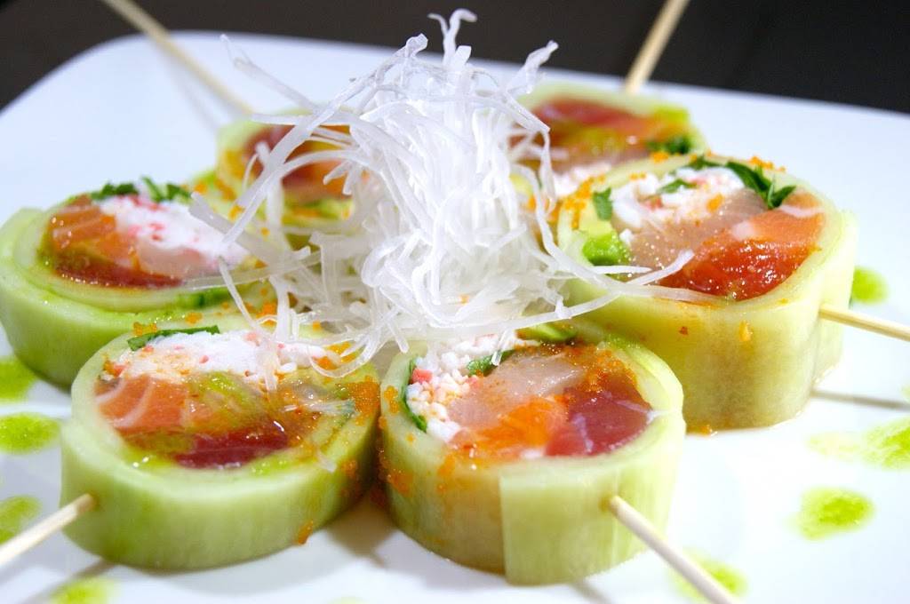 Lanna Thai and Sushi Restaurant | restaurant | 4871 Park St N, St. Petersburg, FL 33709, USA | 7275453057 OR +1 727-545-3057