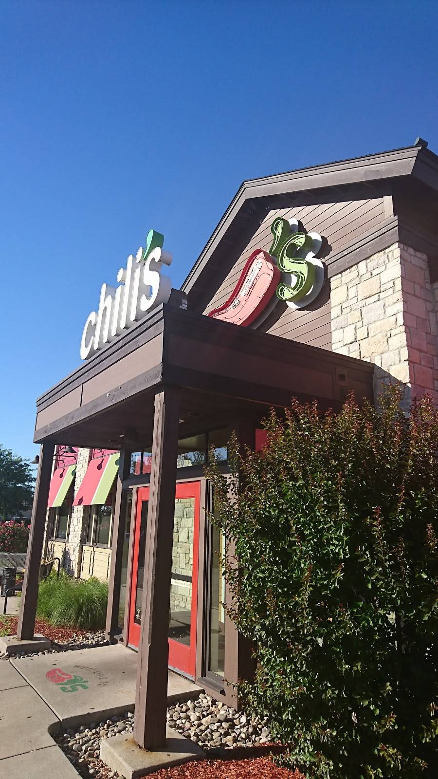 Chilis Grill & Bar | meal takeaway | 1525 Manheim Pike, Lancaster, PA 17601, USA | 7175602142 OR +1 717-560-2142