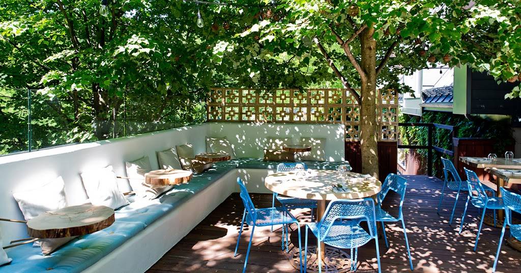 Restaurant Lumami | restaurant | 319 Chemin du Lac Gale, Bromont, QC J2L 2S5, Canada | 4505340604 OR +1 450-534-0604