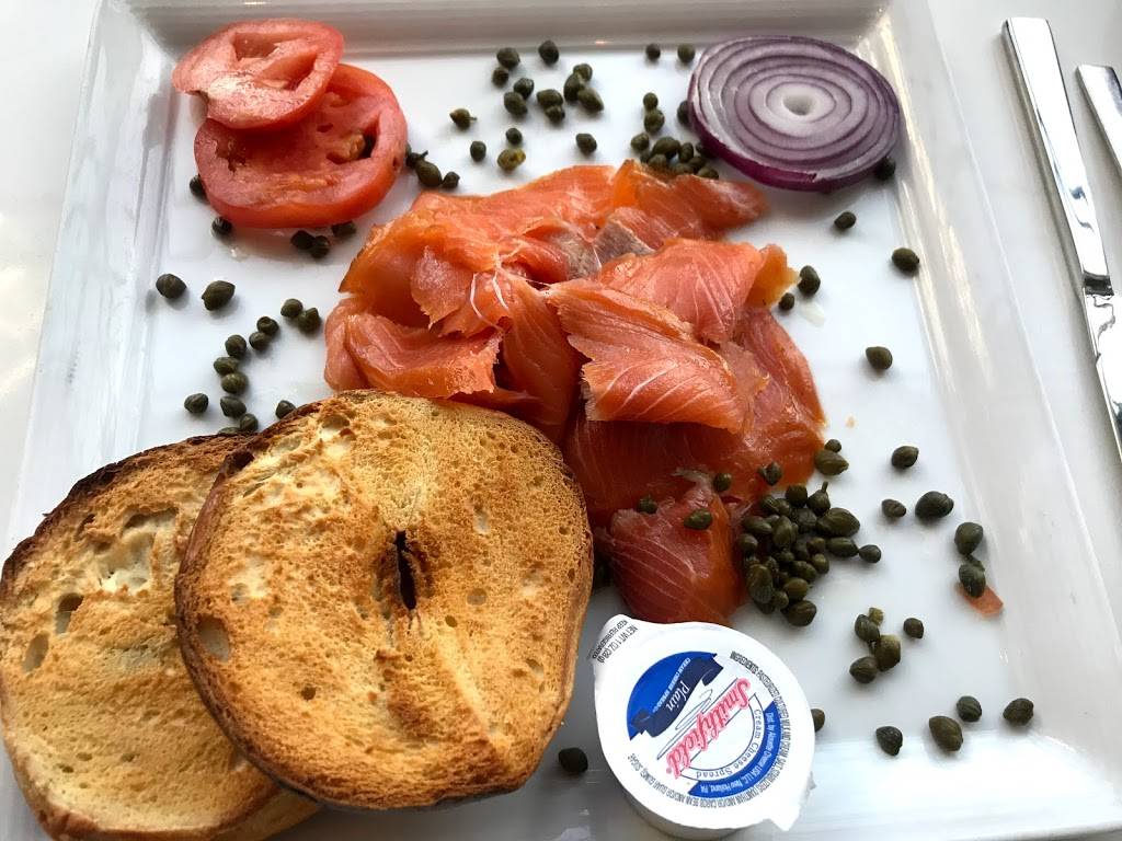 Amuse at Le Meridien - Arlington | restaurant | 1121 19th St N, Arlington, VA 22209, USA | 7033511211 OR +1 703-351-1211