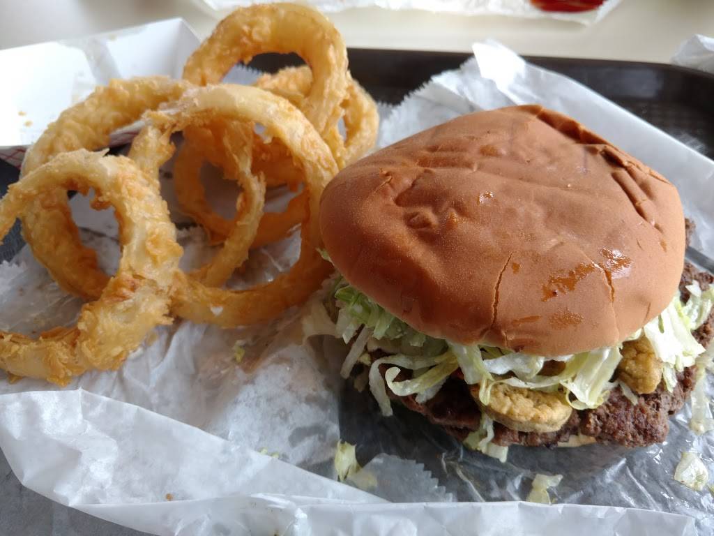 G & J Drive Inn | restaurant | 13914 Florida Blvd, Livingston, LA 70754, USA | 2256867927 OR +1 225-686-7927