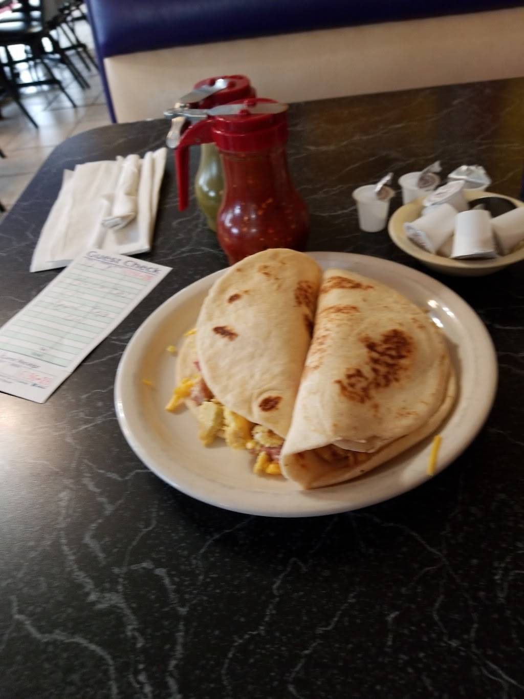 Tink A Tako 7 | restaurant | 703 US-90 E, Castroville, TX 78009, USA | 8305383970 OR +1 830-538-3970