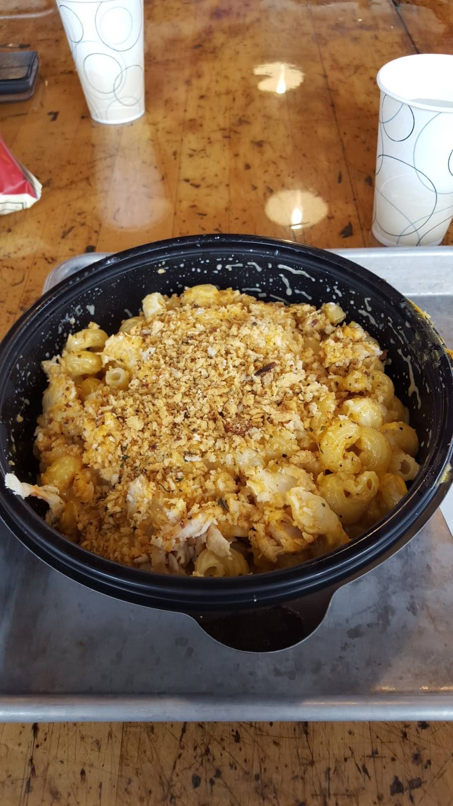 Out & Out Eatery and Catering | meal takeaway | W61N305 Washington Ave, Cedarburg, WI 53012, USA | 2623775515 OR +1 262-377-5515