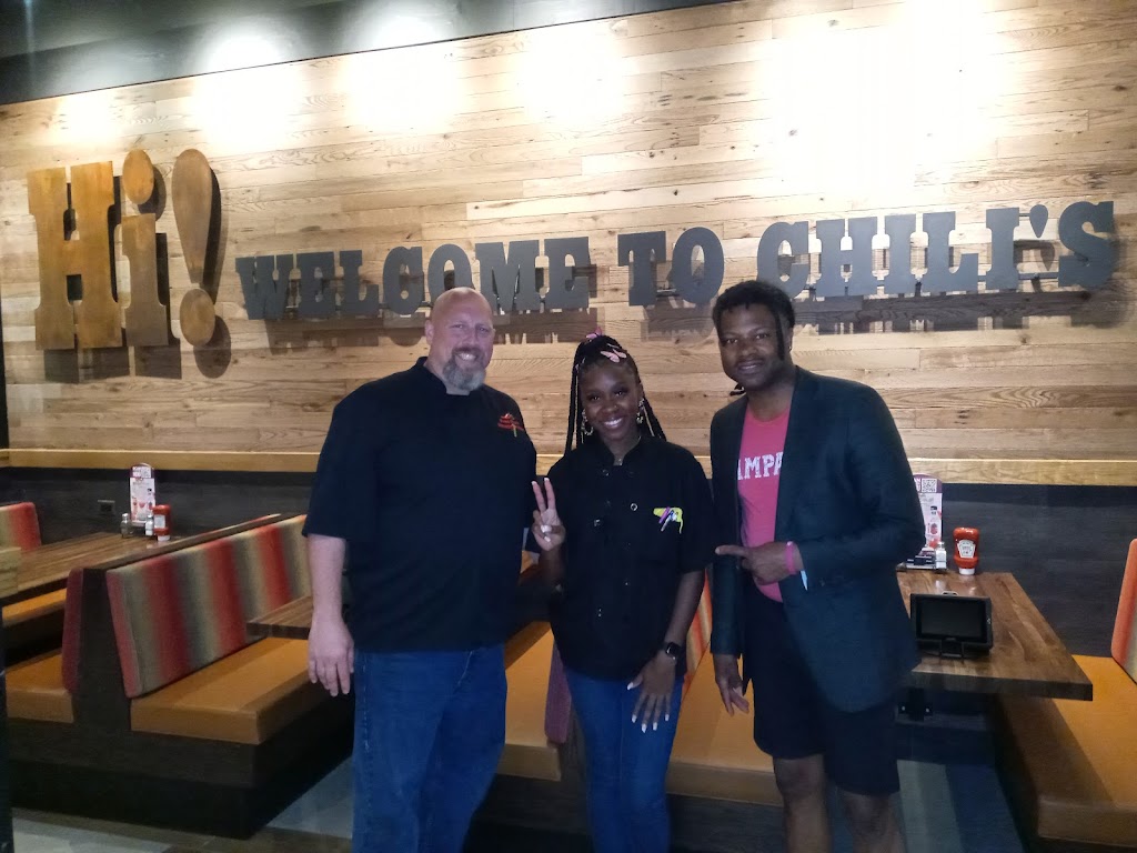 Chilis Grill & Bar | restaurant | 2401 W 95th St, Evergreen Park, IL 60805, USA | 7087653021 OR +1 708-765-3021