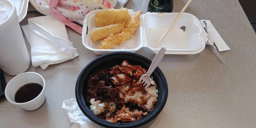 Yogis Grill | restaurant | 22331 El Toro Rd # B, Lake Forest, CA 92630, USA | 9498559000 OR +1 949-855-9000