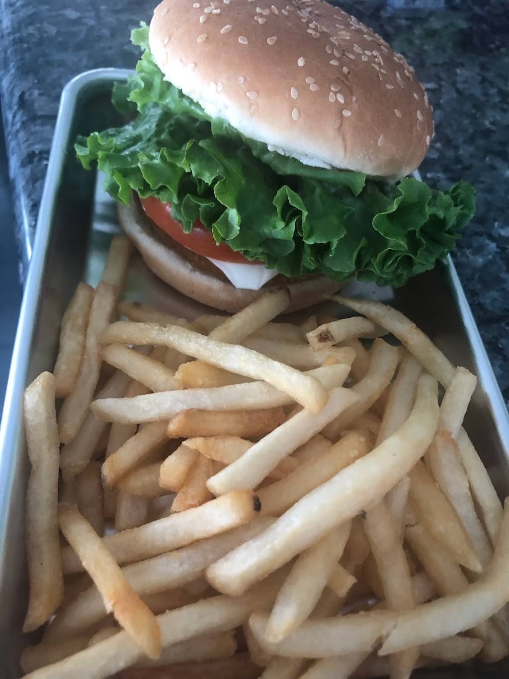 La Baja Gourmet | meal takeaway | 16868 Stoddard Wells Rd #2, Victorville, CA 92394, USA | 4422554414 OR +1 442-255-4414