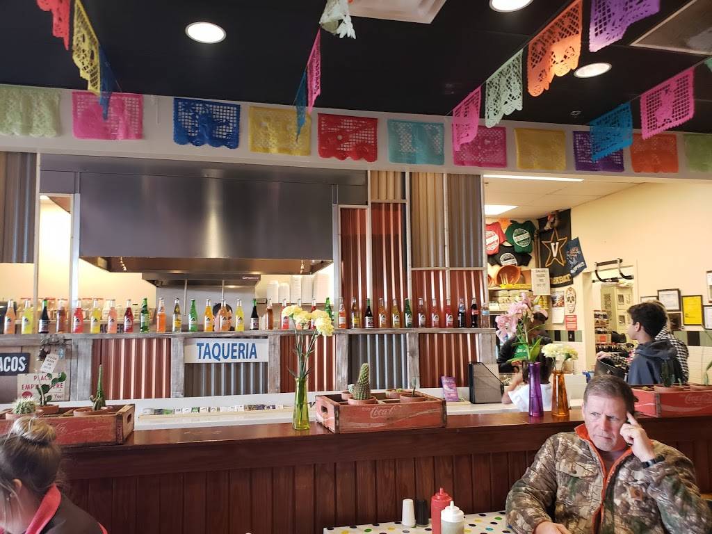 Street Tacos | restaurant | 200 Chickasaw Ridge Dr #10, Oakland, TN 38060, USA | 9012357235 OR +1 901-235-7235