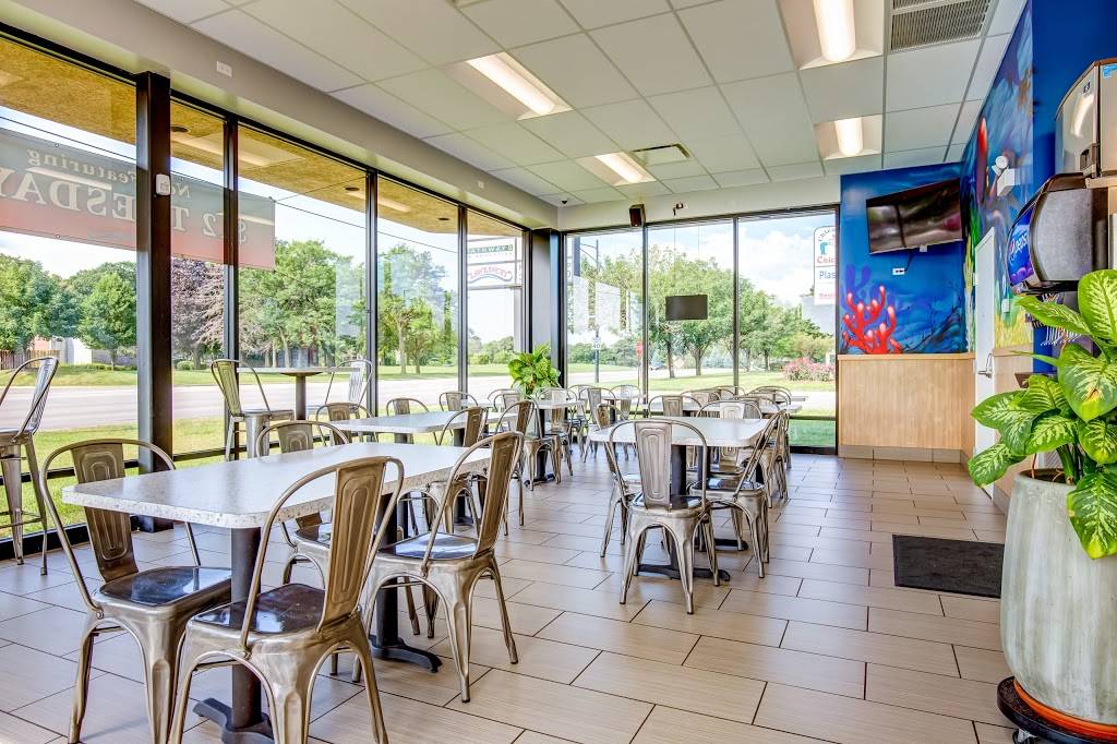 Lawrences Fish & Shrimp | restaurant | 3242 W 87th St, Chicago, IL 60652, USA | 3127965048 OR +1 312-796-5048