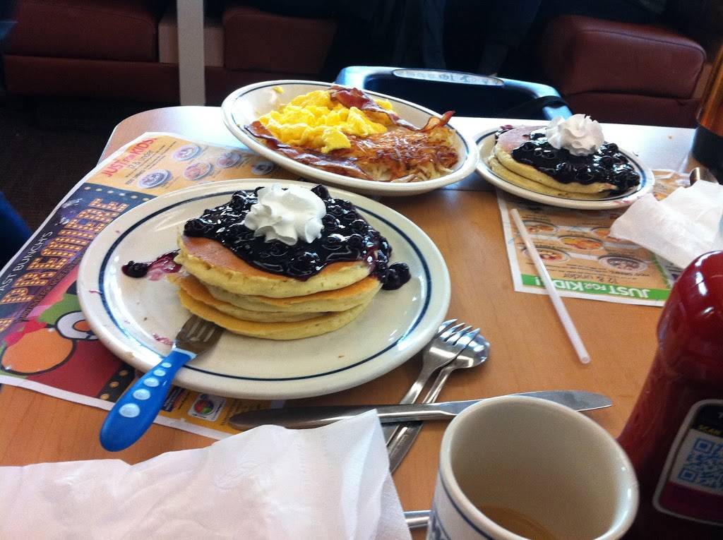 IHOP | restaurant | 15410 W 119th St, Olathe, KS 66062, USA | 9133932174 OR +1 913-393-2174