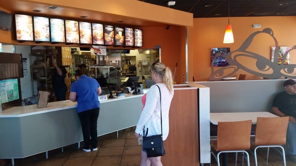 Taco Bell | meal takeaway | 9146 Harbour Point Dr, Elk Grove, CA 95758, USA | 9166651021 OR +1 916-665-1021