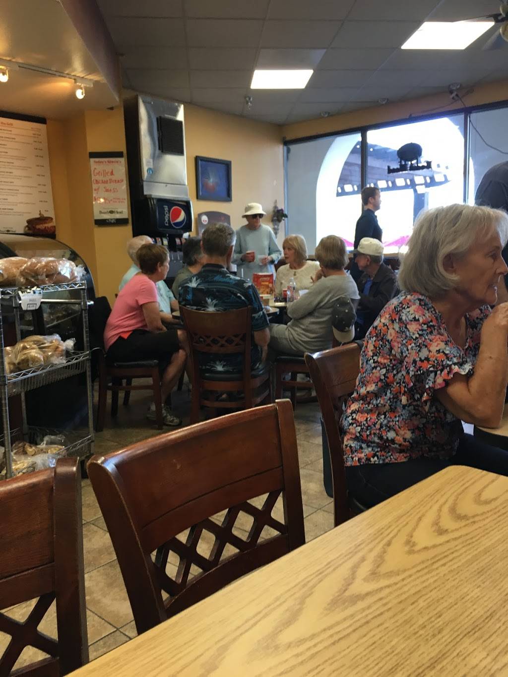 Sidnys Bagels & Deli | restaurant | 11981 Bernardo Plaza Dr, San Diego, CA 92128, USA | 8586741090 OR +1 858-674-1090