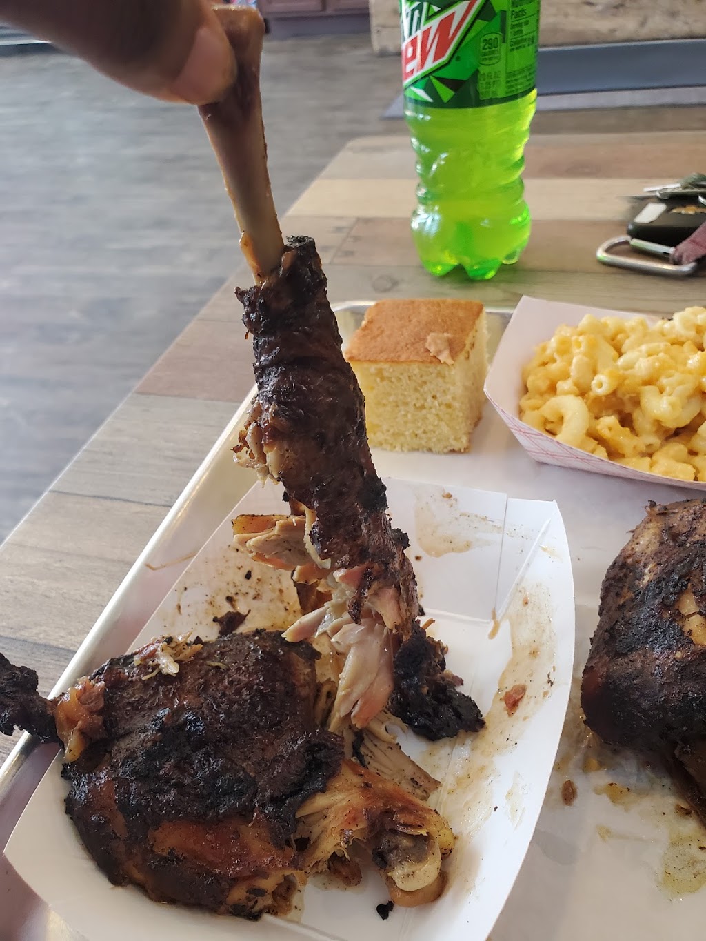 HenHouse Charcoal Chicken | restaurant | 1423 119th St, Whiting, IN 46394, USA | 2193705003 OR +1 219-370-5003