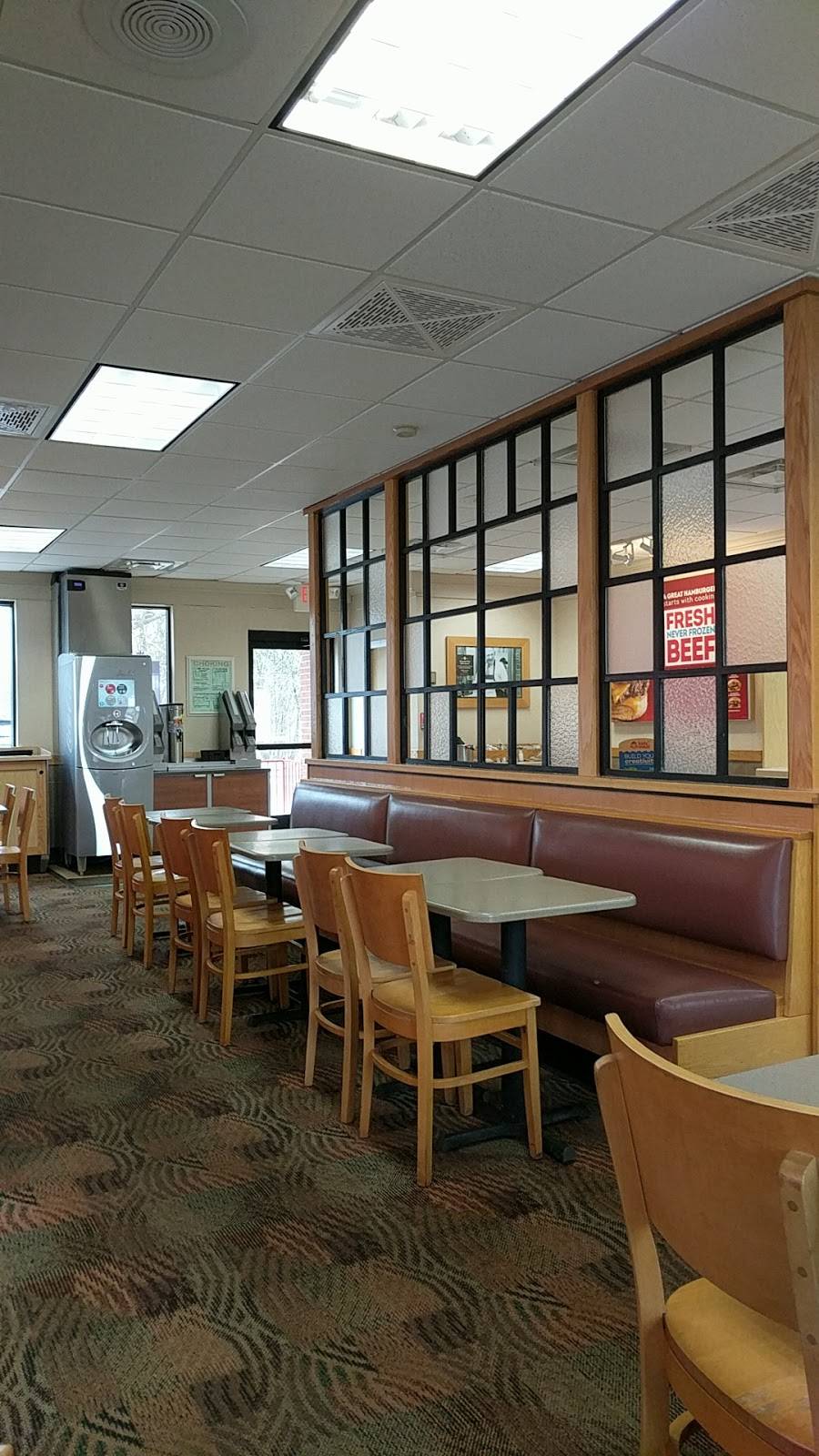 Wendys | restaurant | 7925 Oswego Rd, Liverpool, NY 13090, USA | 3156222231 OR +1 315-622-2231