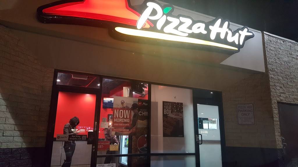 Pizza Hut | restaurant | 10365 Laurel Canyon Blvd, Pacoima, CA 91331, USA | 8188908000 OR +1 818-890-8000