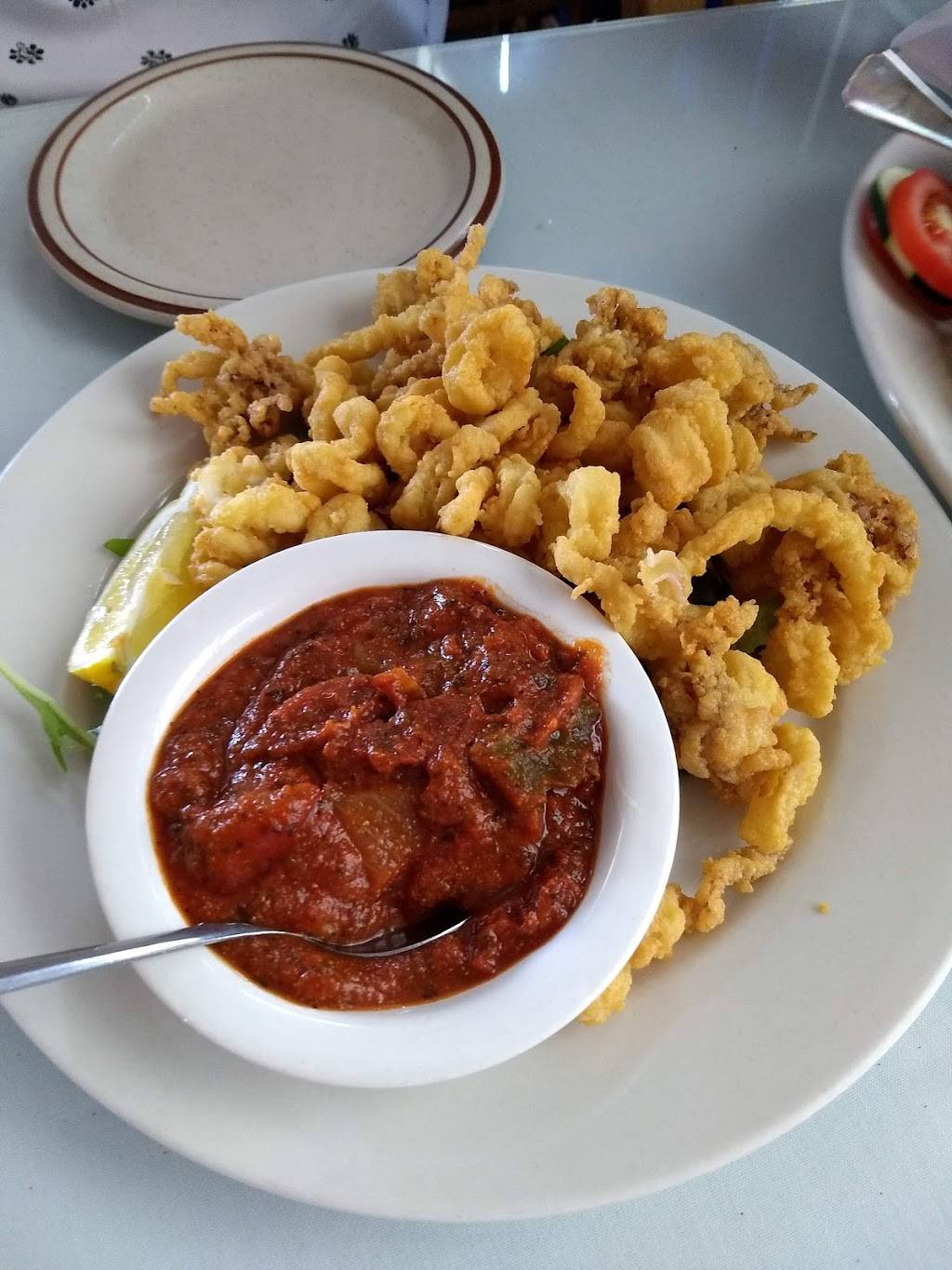 Yannas Taverna | restaurant | 12715 Warwick Blvd A, Newport News, VA 23606, USA | 7579303382 OR +1 757-930-3382